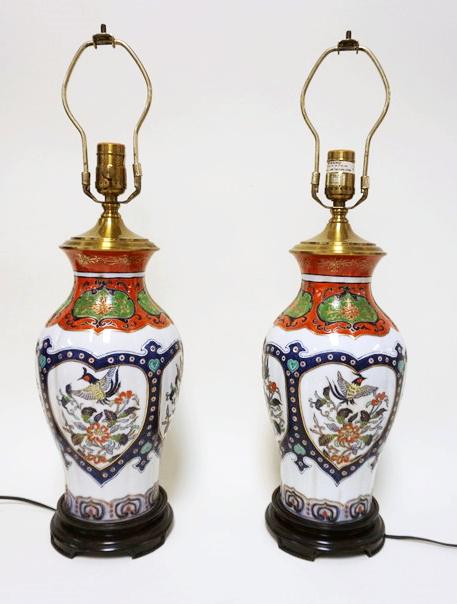 PAIR OF PORCELAIN WILDWOOD LAMPHOLDER TABLE LAMPS (1 of 3)
