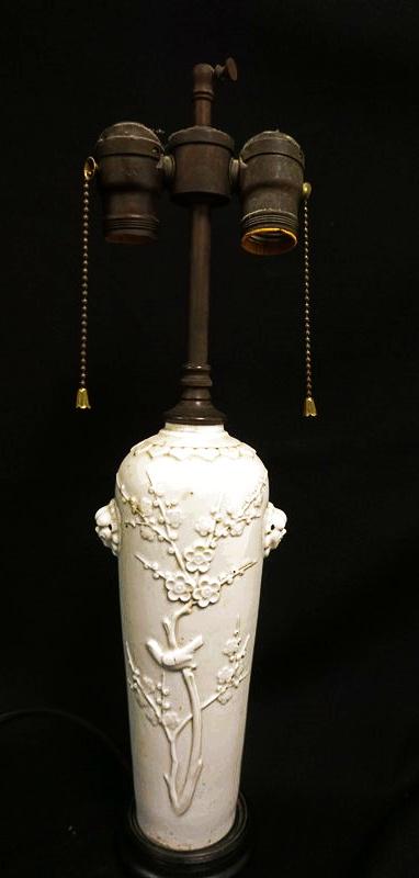 ASIAN POTTERY TABLE LAMP (1 of 3)