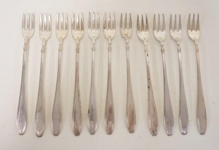 SET OF 11 GORHAM STERLING FORKS (1 of 2)