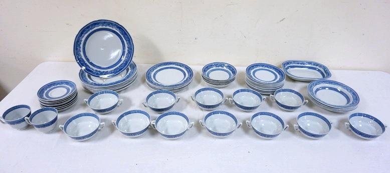 COPELAND ENGLAND JAMESTOWN DINNERWARE: COPELAND ENGLAND JAMESTOWN DINNERWARE, APPROXIMATELY 58 PIECES