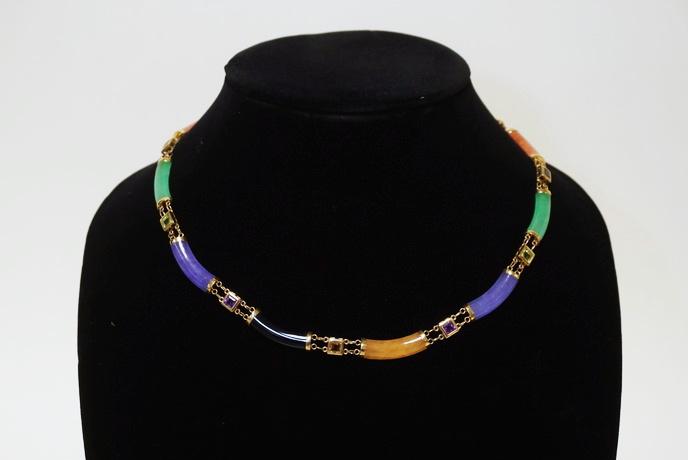 14K GOLD NECKLACE W/ JADE/ONYX ONYX STONES (1 of 5)