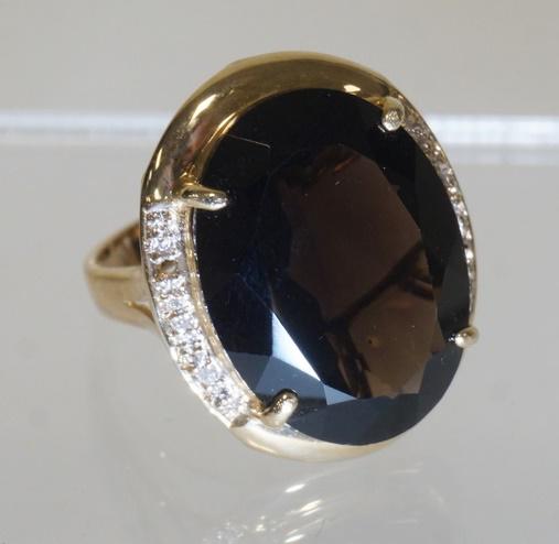 14K GOLD RING W/ SMOKEY QUARTZ (1 of 5)