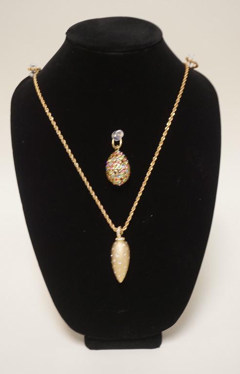 2 EGG SHAPED PENDANTS 1 W/ CHAIN (1 of 3)