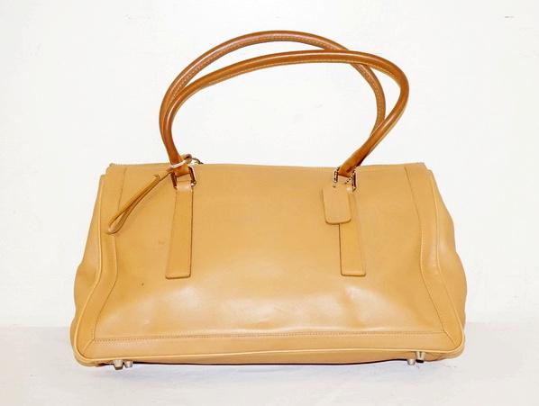 VINTAGE COACH TAN LEATHER BAG (1 of 8)