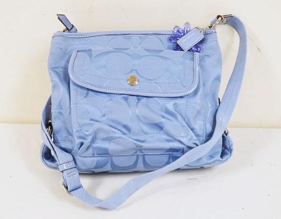 COACH BLUE SIGNATURE BAG: COACH BLUE SIGNATURE BAG, APPROXIMATELY 12 IN L X 9 IN H X 3 IN