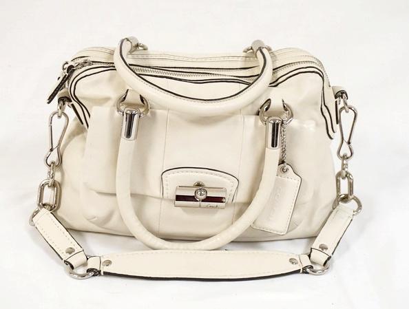 COACH WHITE LEATHER SATCHEL (1 of 9)