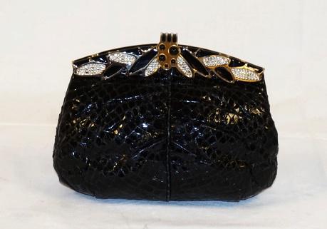 OUTSTANDING FINESSE LA MODEL EVENING BAG (1 of 4)