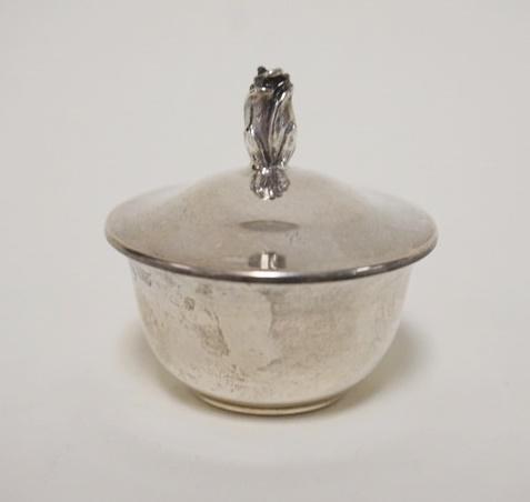 TIFFANY & CO STERLING PILL SACCHARINE BOX (1 of 3)