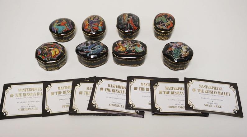 SET OF 8 PORCELAIN MUSIC BOXES: SET OF 8 PORCELAIN MUSIC BOXES, MASTERPIECES OF THE RUSSIAN BALLET, FRANKLIN MINT, APPROX 3 IN X 1 1/4 IN
