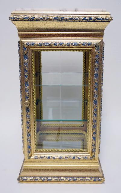 HORCHOW ORNATE TABLE TOP DISPLAY CABINET (1 of 3)