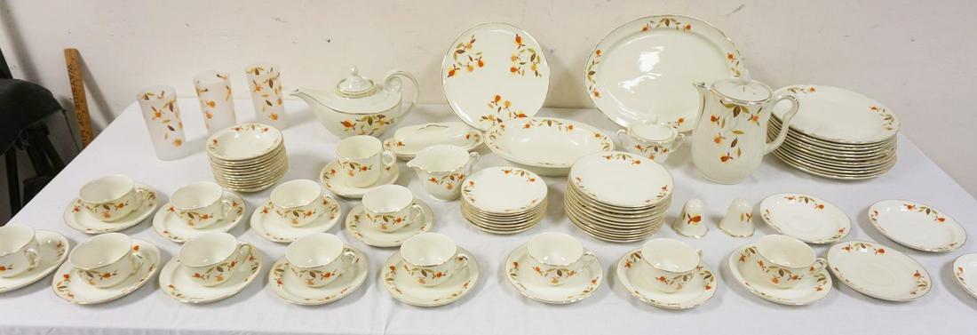 HALL AUTUMN LEAF DINNERWARE (1 of 3)
