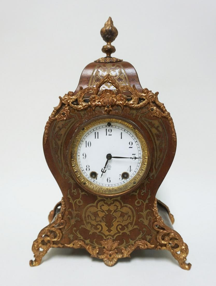 SETH THOMAS VICTORIAN MANTLE CLOCK (1 of 3)