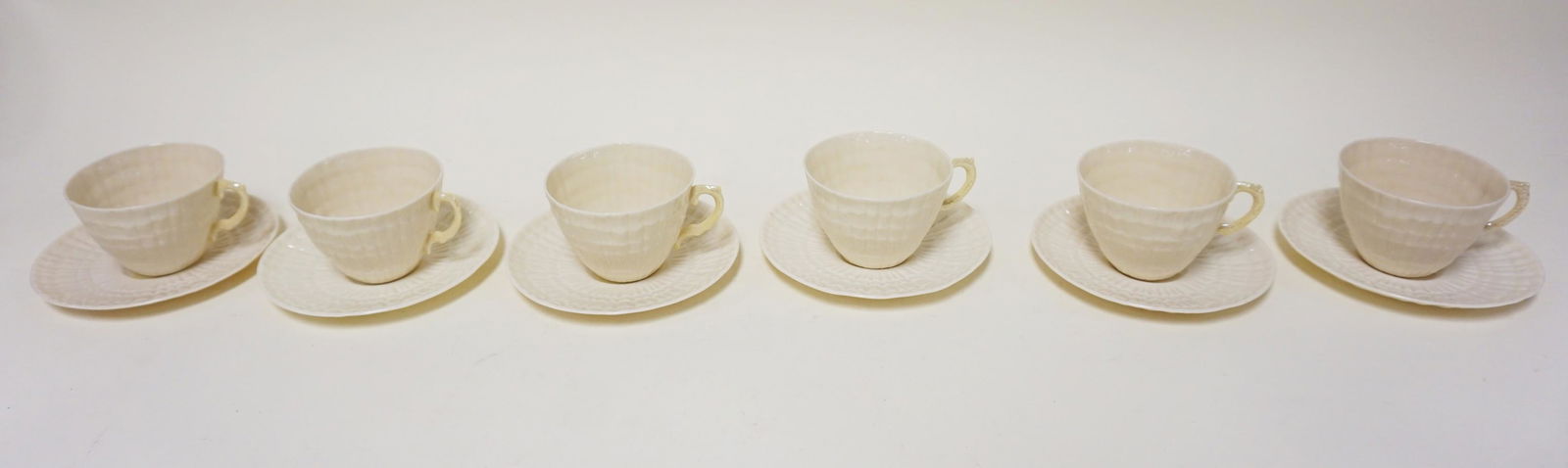 BELLEEK IRISH CHINA (1 of 4)