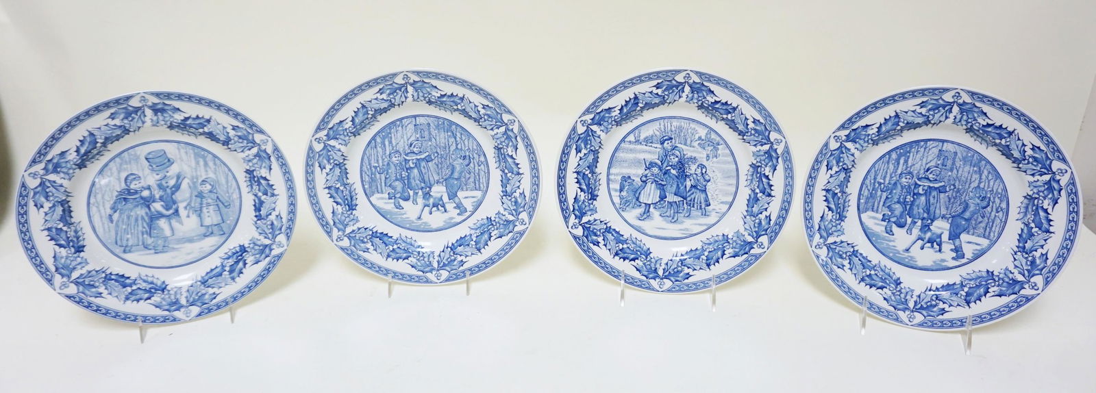 4 SPODE *VICTORIAN CHILDREN PLATE COLLECTION* (1 of 4)