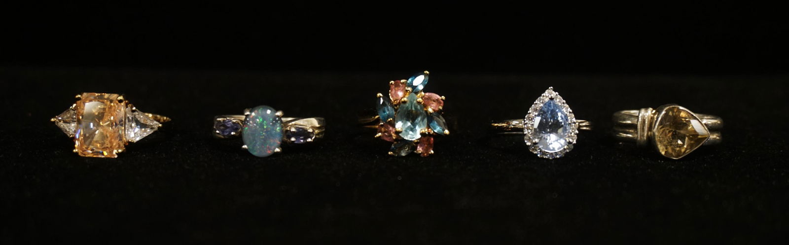 LOT OF 5 STERLING SILVER RINGS (1 of 4)