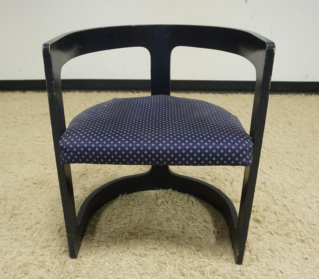 MCM BENTWOOD HALF ROUND CHAIR: MIDCENTURY MODERN BENTWOOD HALF ROUND CHAIR, EBONIZED FINISH ON WOOD