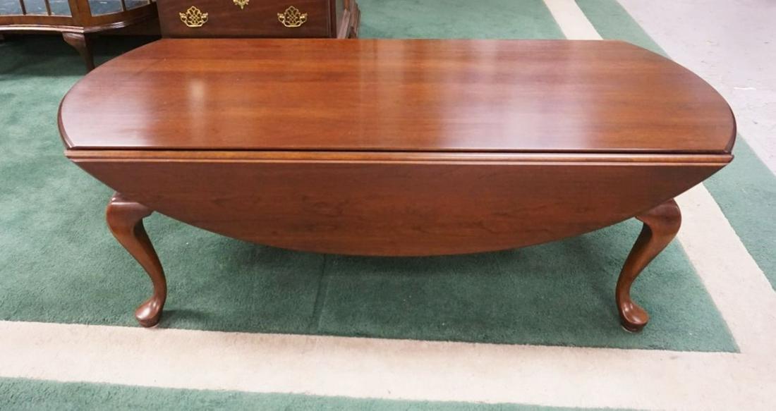 STANLIS SOLID CHERRY QUEEN ANNE STYLE COFFEE TABLE (1 of 2)