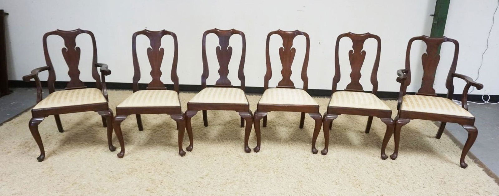 VIRGINIA GALLERIES HENKLE HARRIS TABLE W/CHAIRS (1 of 6)