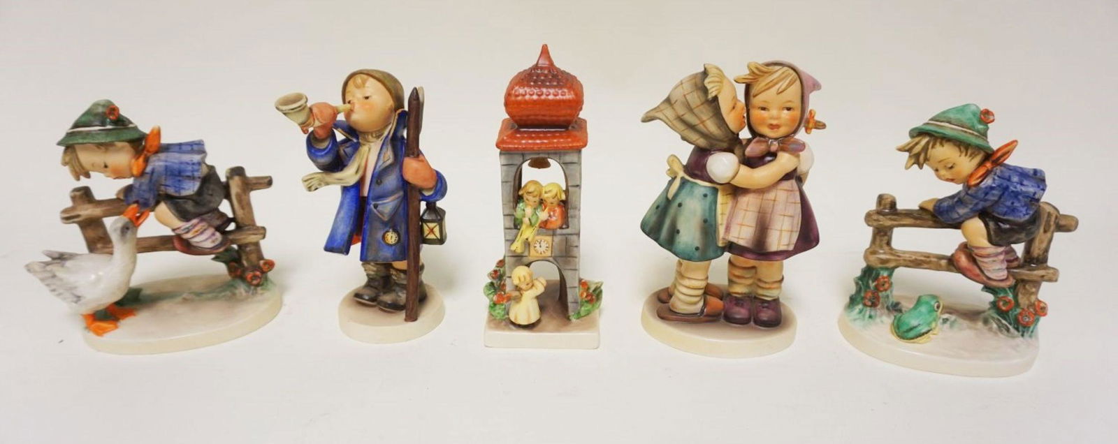 5 GOEBEL HUMMEL FIGURINES (1 of 5)