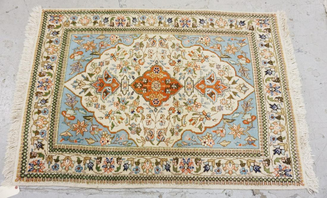 SMALL THROW RUG (1 of 3)