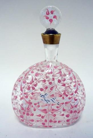 HAND PAINTED FLASK DECANTER: HAND PAINT FLASK/DECANTER WITH STOPPER, APPROXIMATELY 7 1/2 IN H