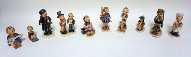 10 HUMMELS: LOT OF 10 HUMMELS, LARGEST APPROXIMATELY 6 IN H