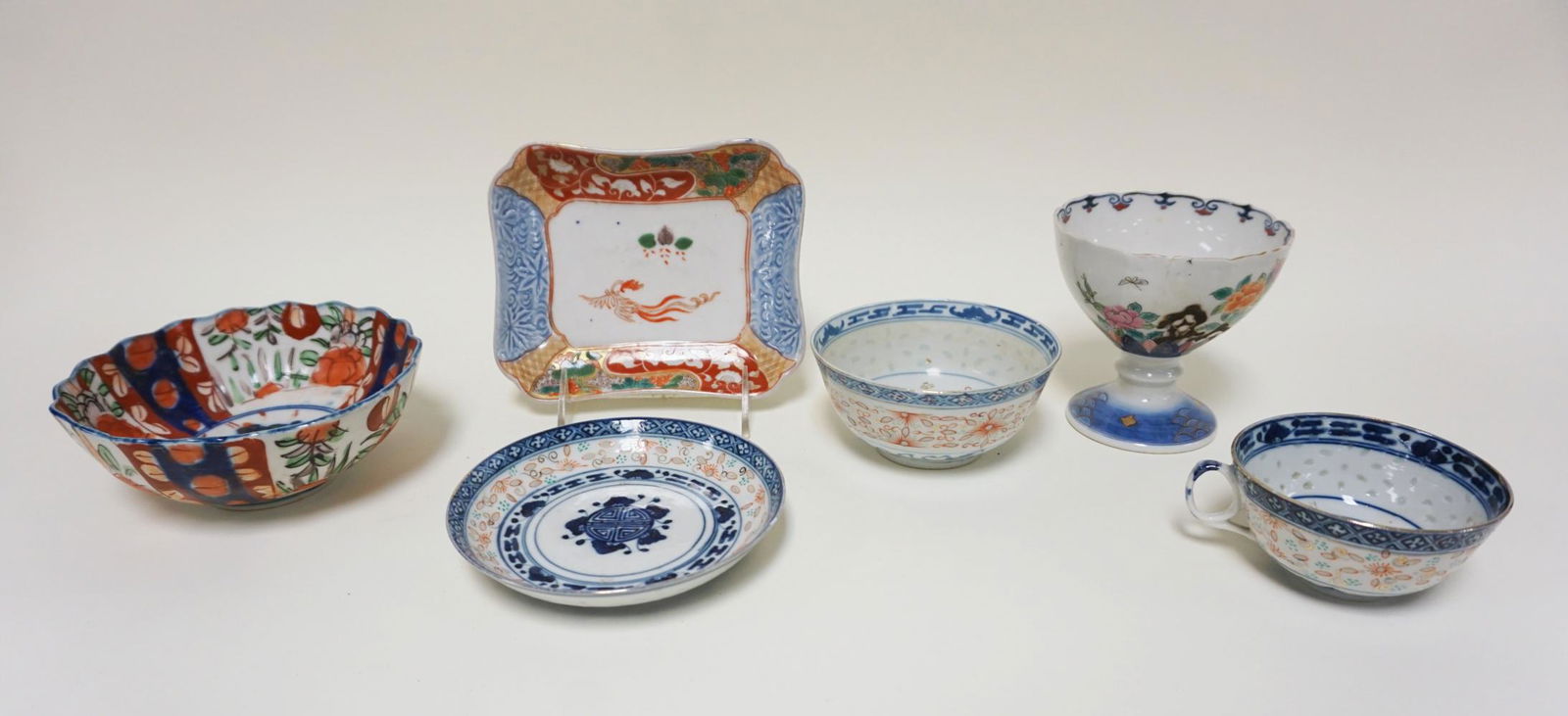 GROUP OF ASSORTED ASIAN CHINA (1 of 4)
