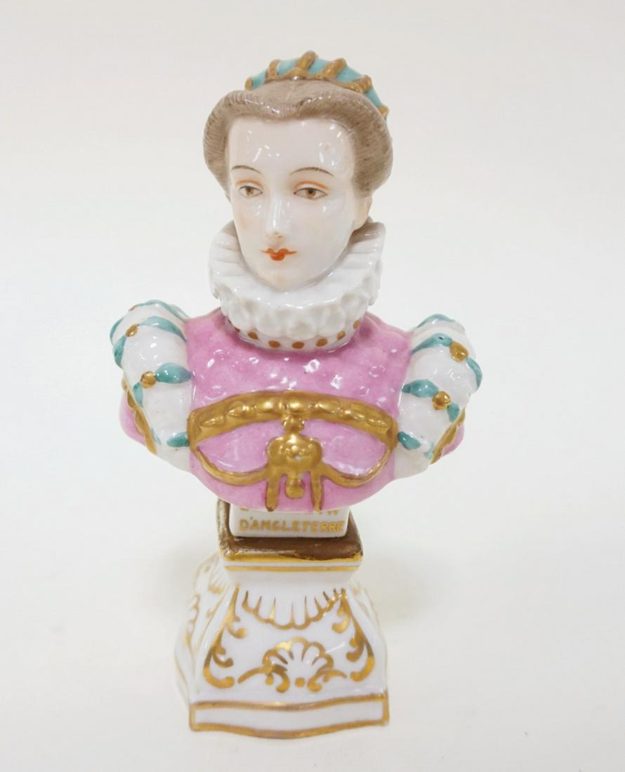 MEISSEN PORCELAIN BUST OF QUEEN ELIZABETH: MEISSEN PORCELAIN BUST OF QUEEN ELIZABETH, APPROXIMATELY 5 1/2 IN HIGH