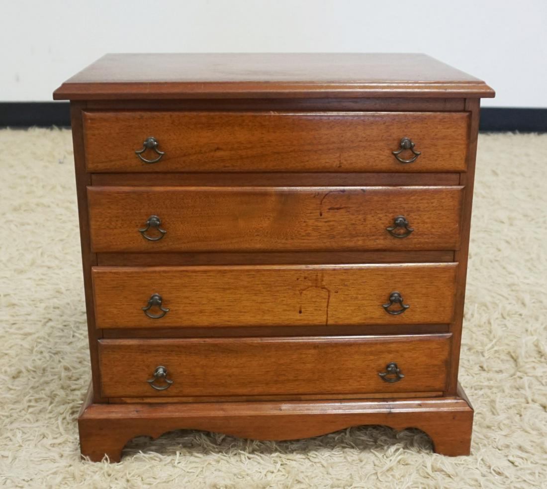 WALNUT MINIATURE CHEST (1 of 3)