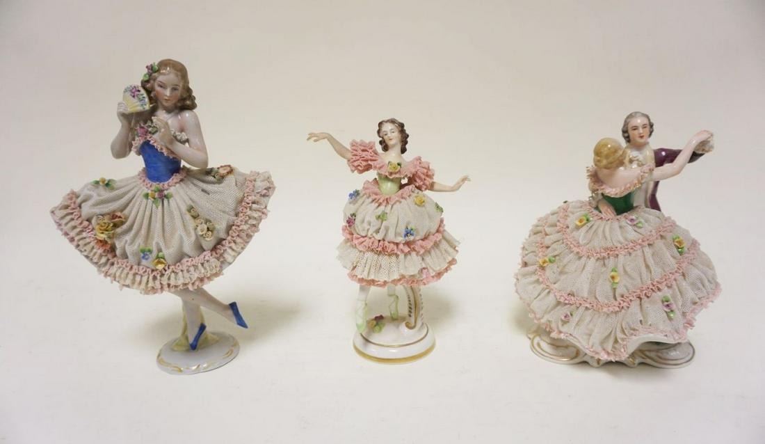LOT OF 3 GERMAN CHINA LACE FIGURINES (1 of 11)