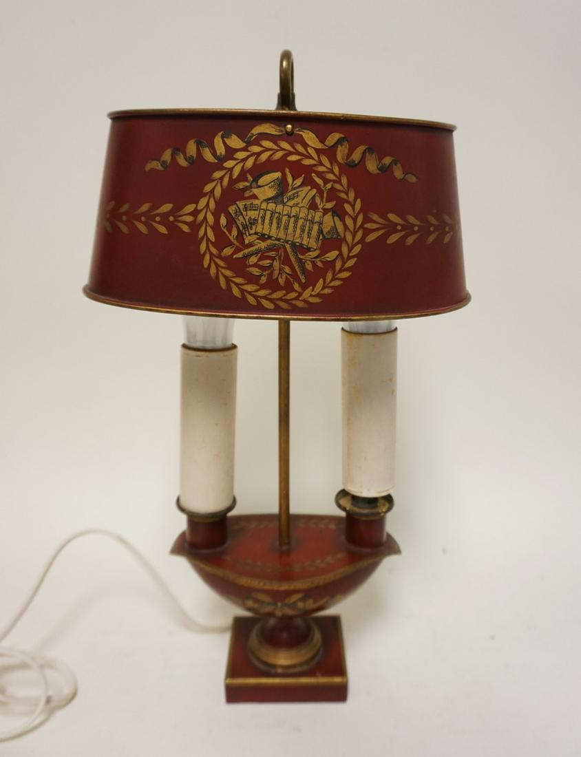 TIN TOLE PAINT DECORATED TABLE LAMP (1 of 2)
