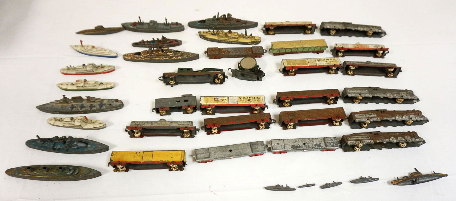 LOT OF ASSORTED DIE CAST TOOTLIE TOYS (1 of 6)