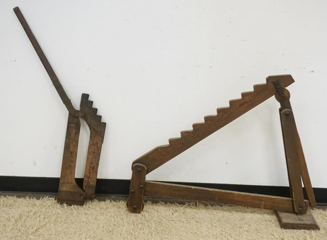 WAGON JACKS: PRIMITIVE LOT, PAIR OF ANTIQUE WAGON JACKS