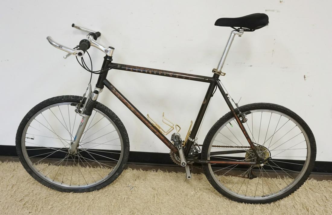 GARY FISHER GRATEFUL DEAD MOUNTAIN BIKE: GARY FISHER GRATEFUL DEAD MOUNTAIN BIKE MADE IN *AMERICAN BEAUTY*, SOME PAINT LOSS
