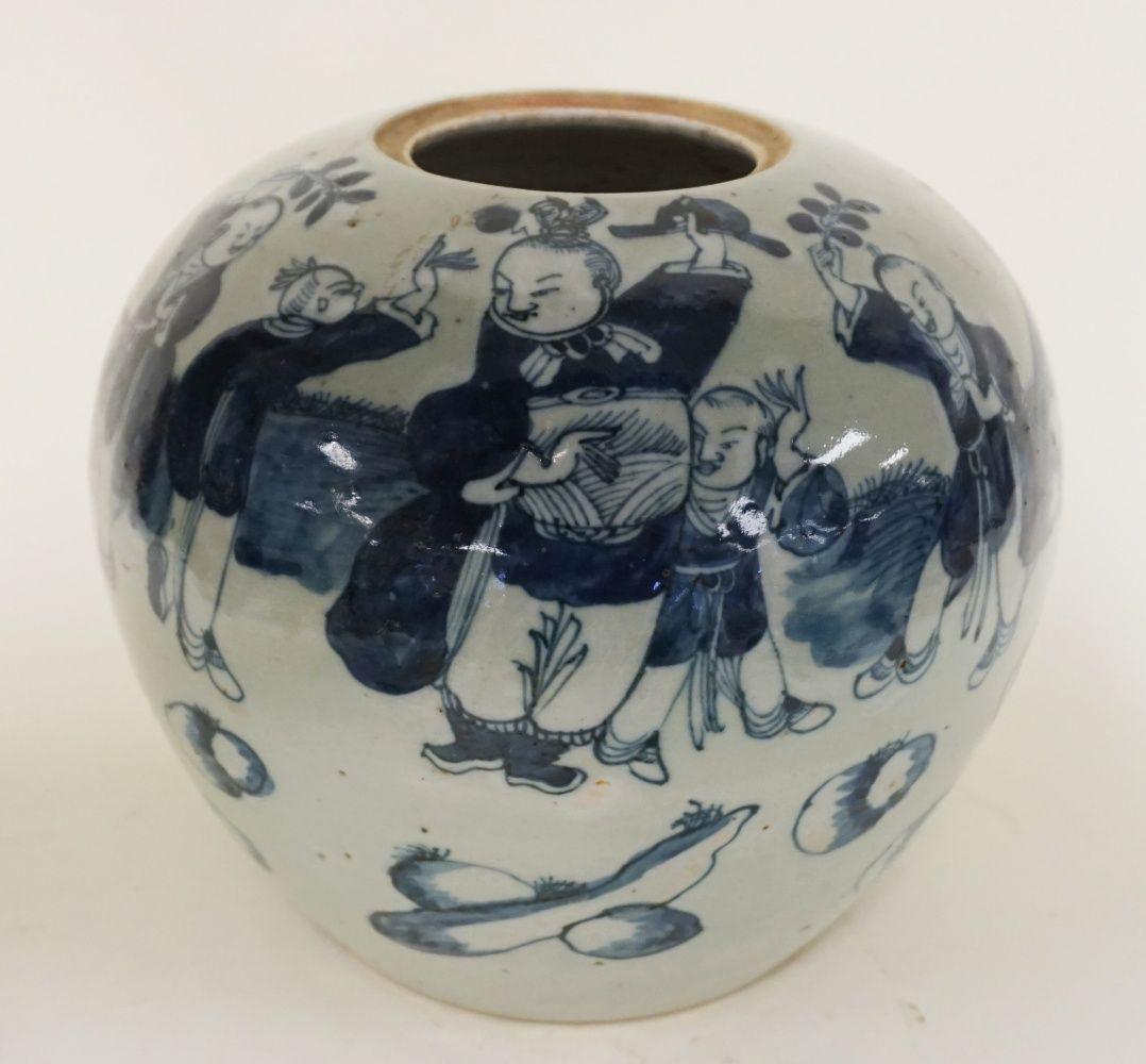 BLUE & WHITE ASIAN JAR (1 of 5)