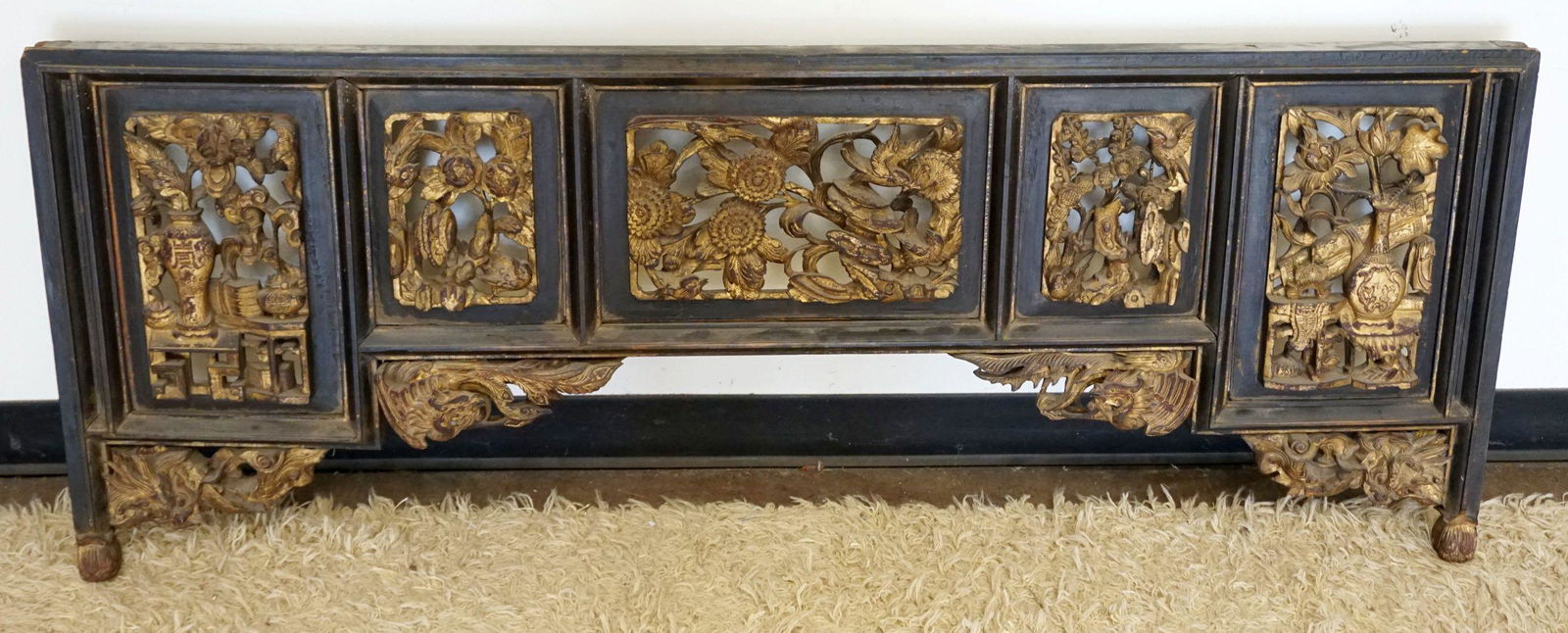 LARGE ASIAN FRETWORK INTRICATE WOOD CARVING (1 of 5)