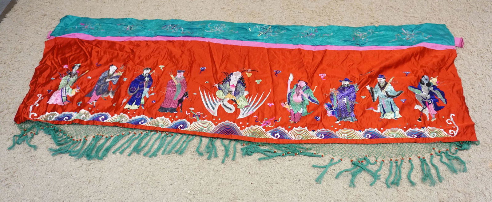 LARGE ASIAN SILK EMBROIDERED TAPESTRY (1 of 5)
