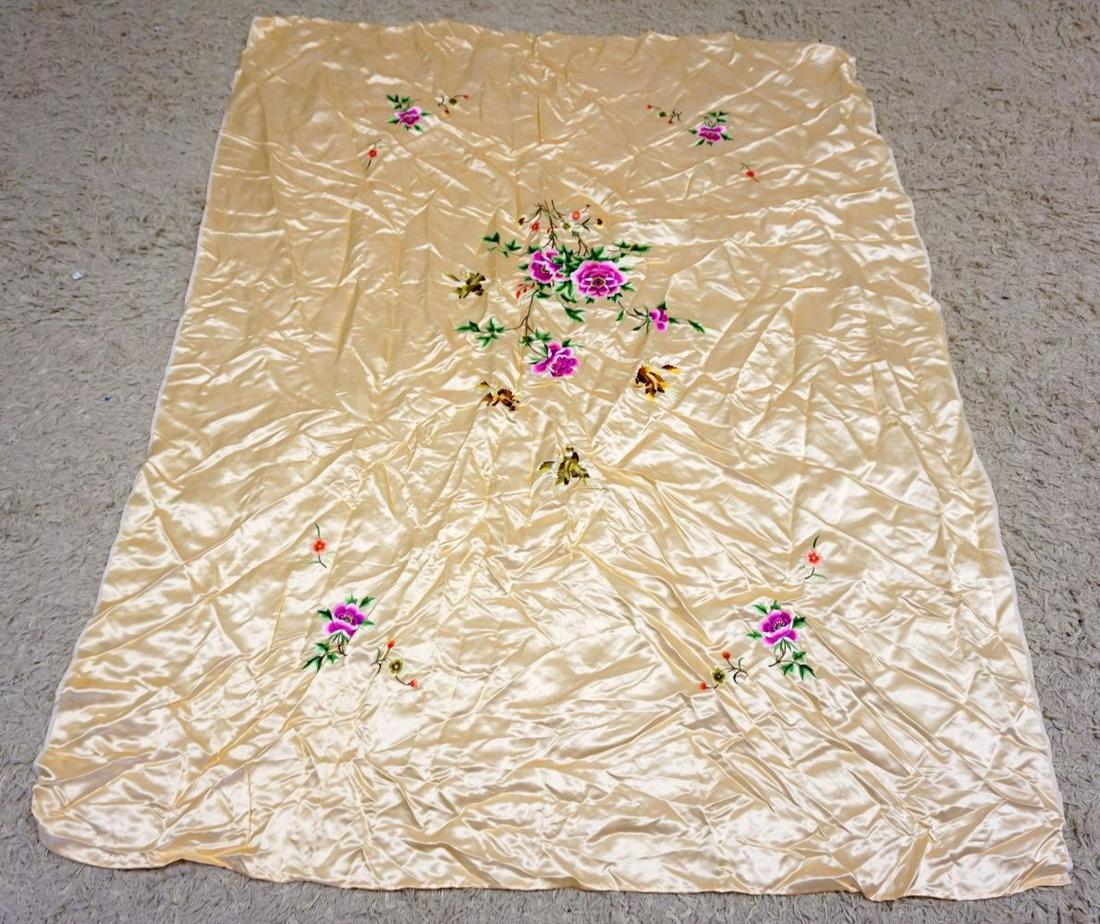 ASIAN EMBROIDERED SILK TABLE CLOTH (1 of 3)