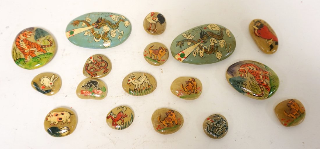 LOT OF ASSORTED HAND PAINTED STONES: LOT OF ASSORTED HAND PAINTED STONES