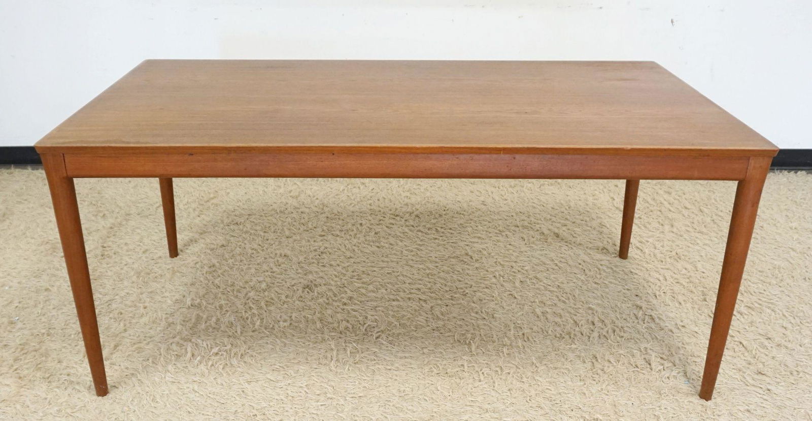 DANISH MODEN TEAKWOOD TABLE (1 of 6)