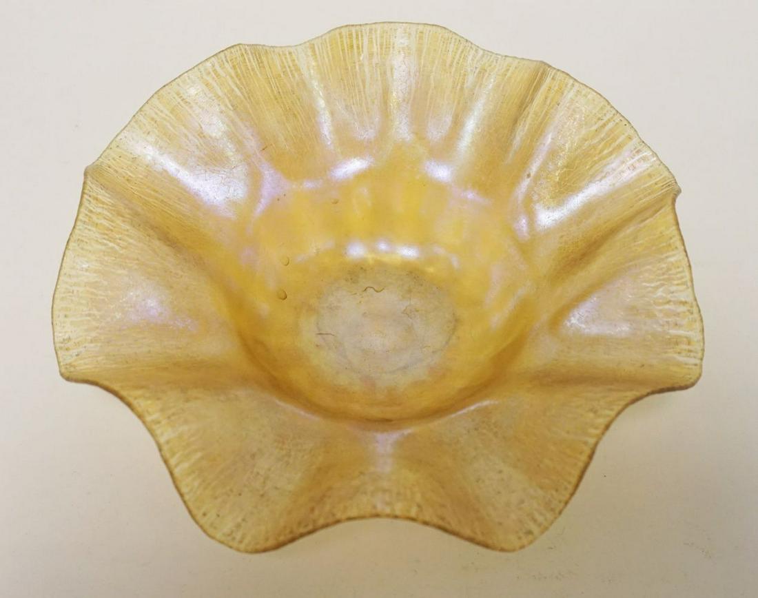 GOLD IRIDIZED & RIBBED ART GLASS BOWL (1 of 3)
