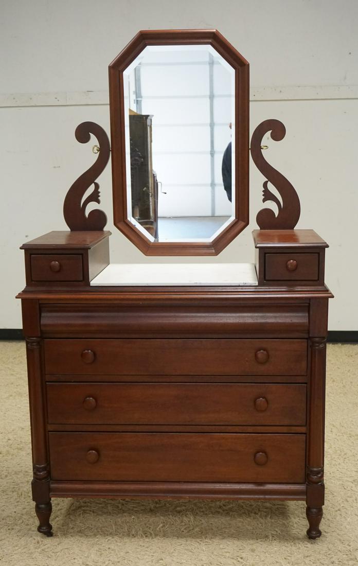 LEXINGTON MAHOGANY 6 DRAWER CHEST (1 of 3)