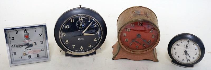 4 TABLE TOP CLOCKS (1 of 3)