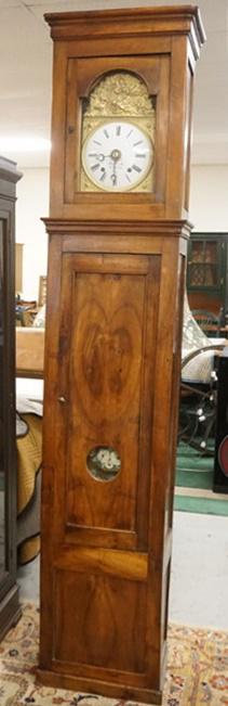 ANTIQUE GRANDFATHERS CLOCK (1 of 2)