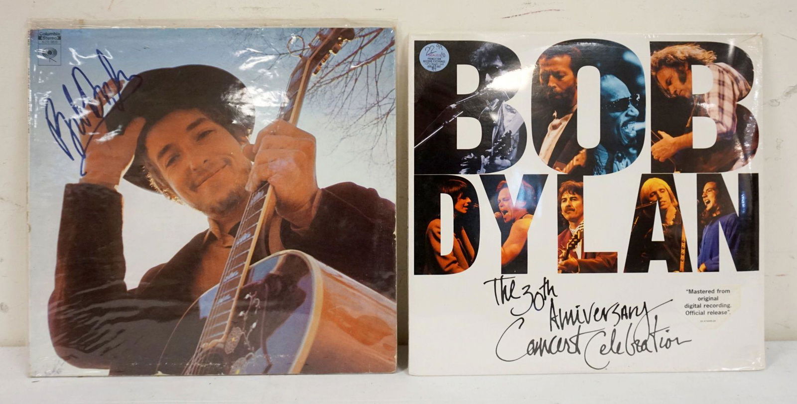 BOB DYLAN 2 VINYL ALBUMS (1 of 7)