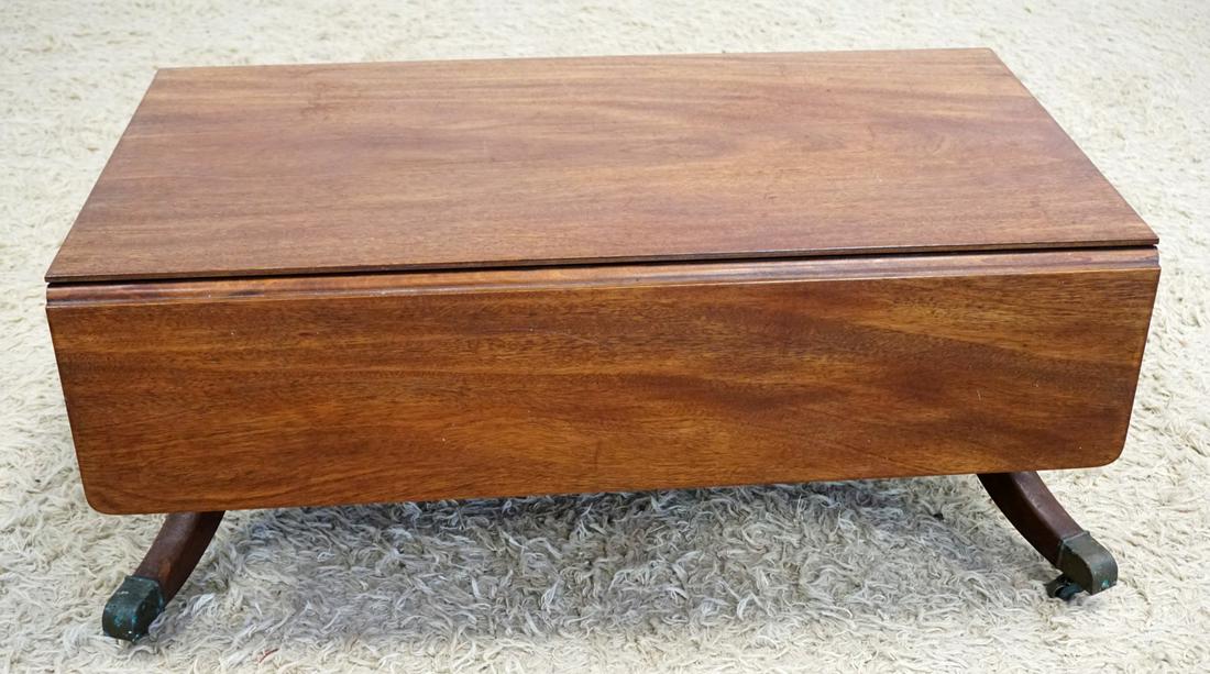 UNUSUAL DROP LEAF DUAL COFFE & KITCHEN TABLE: UNUSUAL MAHOGANY DROP LEAF DUAL COFFEE & KITCHEN TABLE, APPROXIMATELY 15 1/2 IN/27 IN HIGH, 22 IN X 36 IN