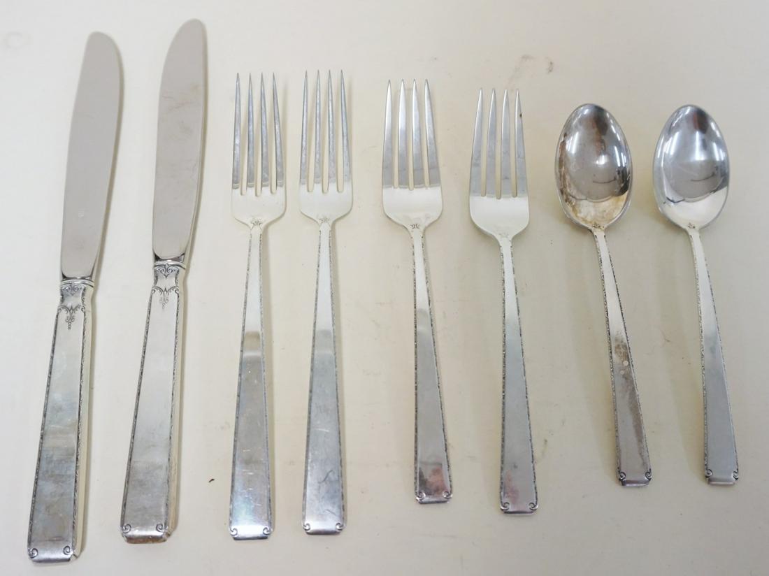 TOWLE STERLING FLATWARE: TOWLE STERLING FLATWARE, 7.35 OZT NOT INCLUDING KNIVES