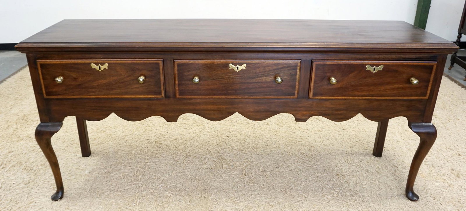 VIRGINIA GALLERIES HECKLE HARRIS SIDEBOARD: VIRGINIA GALLERIES HECKLE HARRIS SIDEBOARD, 3 DRAWER, GOUGING ON TOP SURFACE, APPROXIMATELY 78 IN X 21 IN X 34 IN HIGH