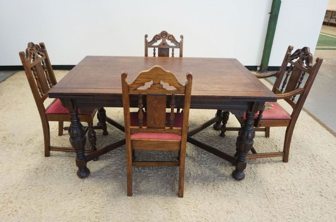 OAK ENGLISH TUDOR TABLE & CHAIRS (1 of 4)