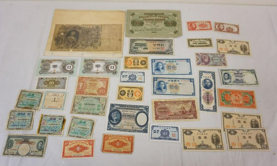 GROUP OF ASSORTED FOREIGN PAPER CURRENCY (1 of 5)